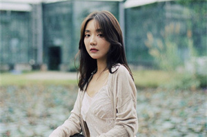 上海花千坊：Enjoy the tranquility and beauty of the natural scenery